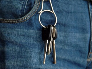 جاکلیدی حلقه ای تیتانیومی key chain creative titanium alloy key ring pendant
